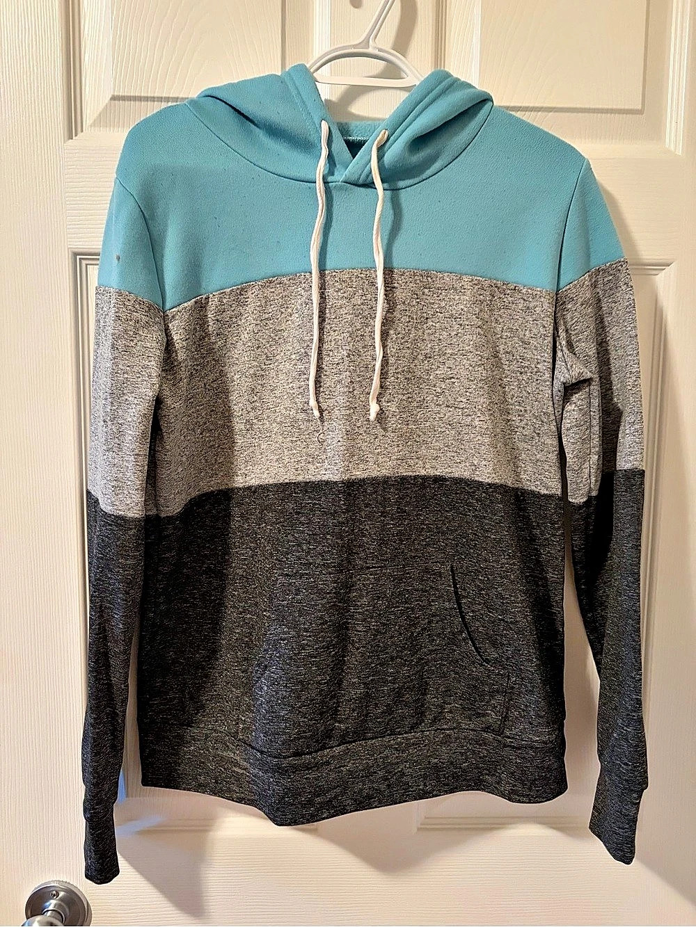 Color Block Pullover Hoodie in Blue & Gray Like New